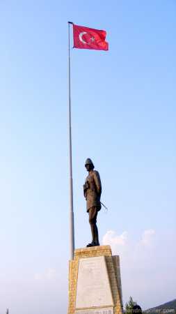 Türk Bayrağımız HD Resimleri (Orjinal Kendi Çekimlerim)